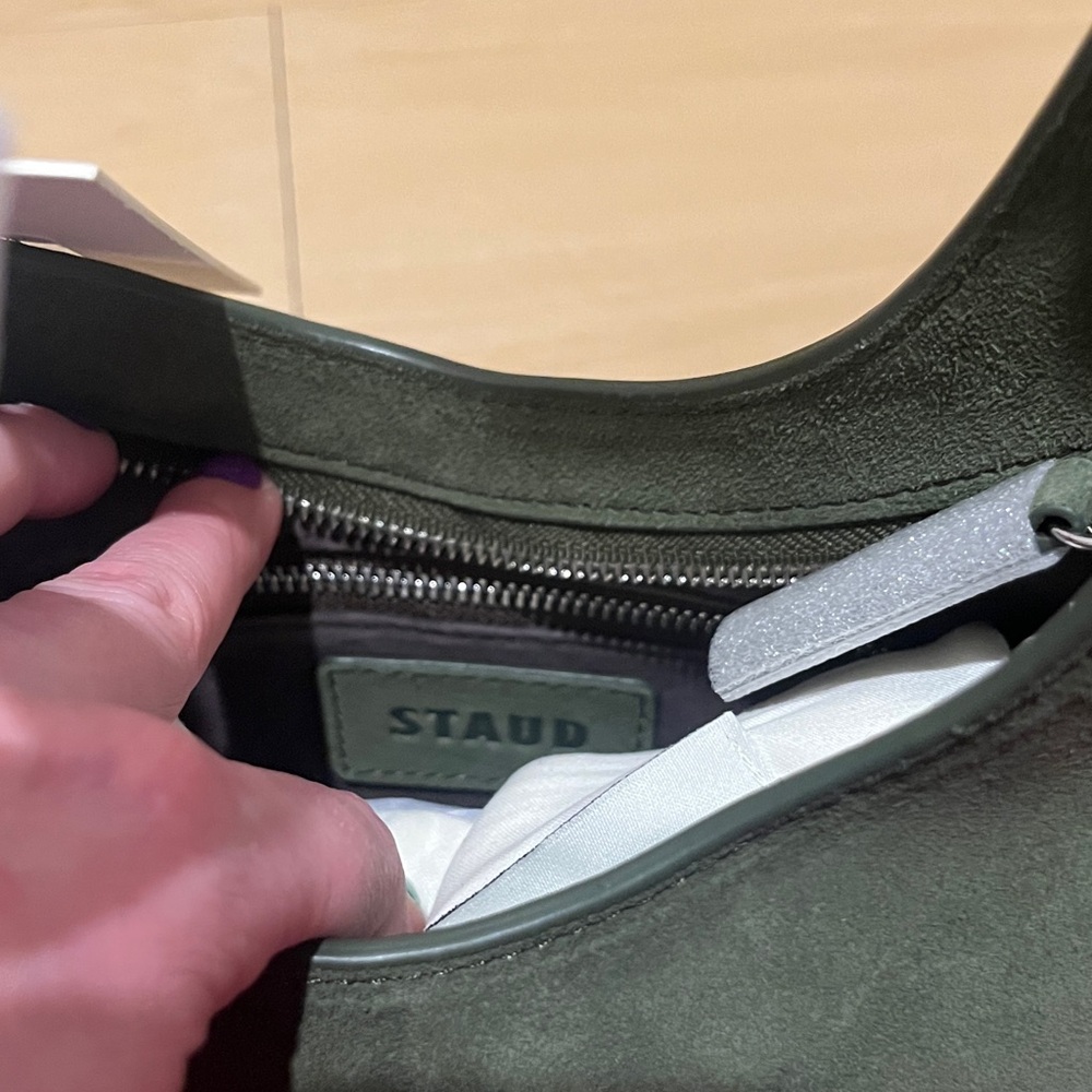 STAUD Winona Shoulder Bag - Picture 4 of 5